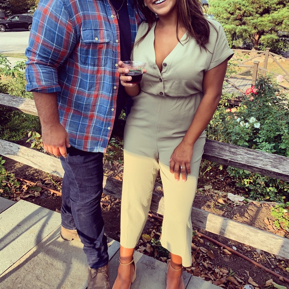 Green jumpsuit light material